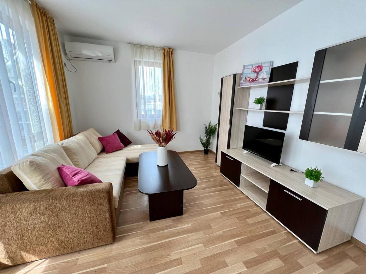 Dkapartments Diamond Bay サニービーチ エクステリア 写真